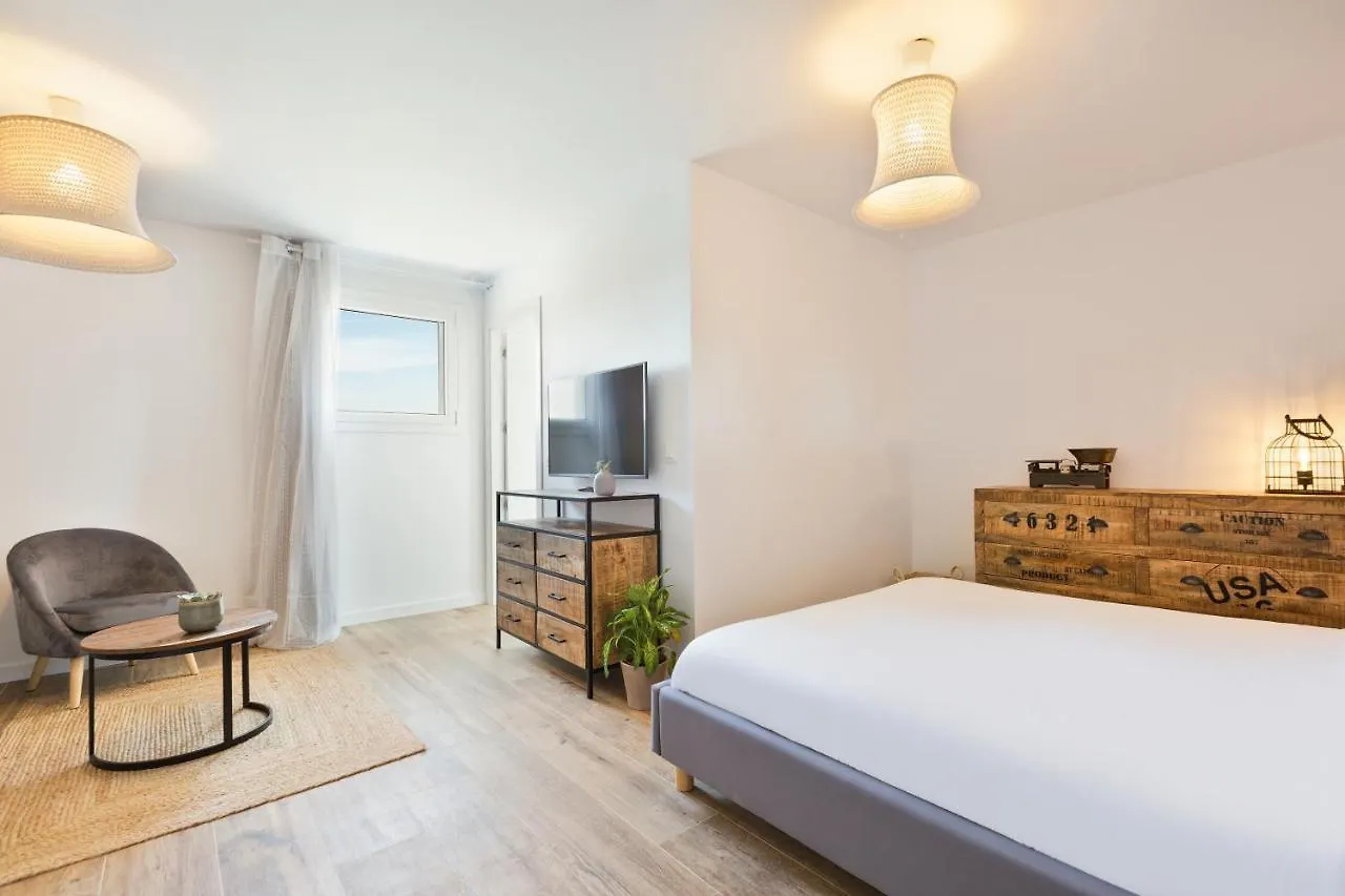 Masia Can Rovira - Esc1852 San Lorenzo de Hortons Aparthotel