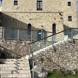  Inn Santuari Mare De Déu Del Mont Restaurant-hostatgería